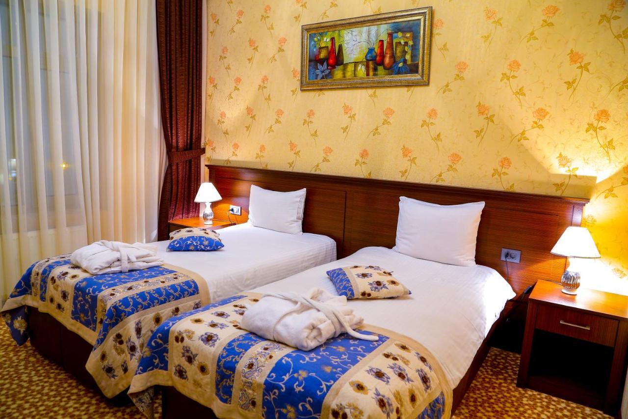 Central Park Baku Eksteriør bilde